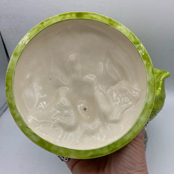 Vintage Holland Mold Green Cabbage Bowl With Lid Featuring Brown Bunnies On Top - Picture 7 of 12